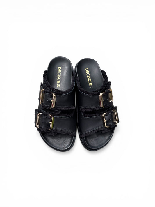 Mila Siyah Deri Terlik